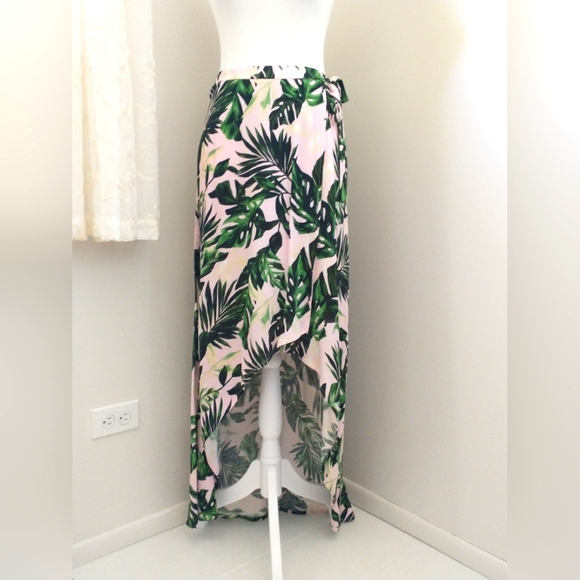 Lush Dresses & Skirts - New Lush tropical high low wrap skirt L